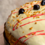 panettone crema e amarene marturano con granelle e cioccolato bianco